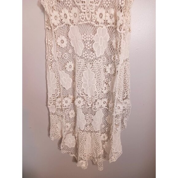 Altar'd State Crochet Floral Boho Hippie Cream Open Vest Women's Size XS - Picture 5 of 6